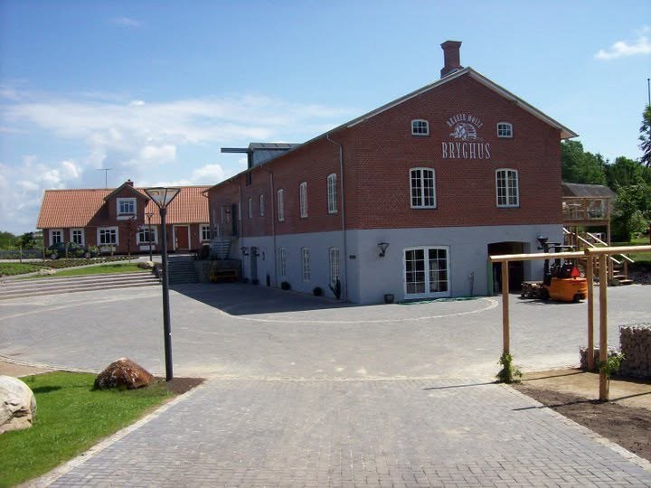 Rækker Mølle Bryghus set udefra